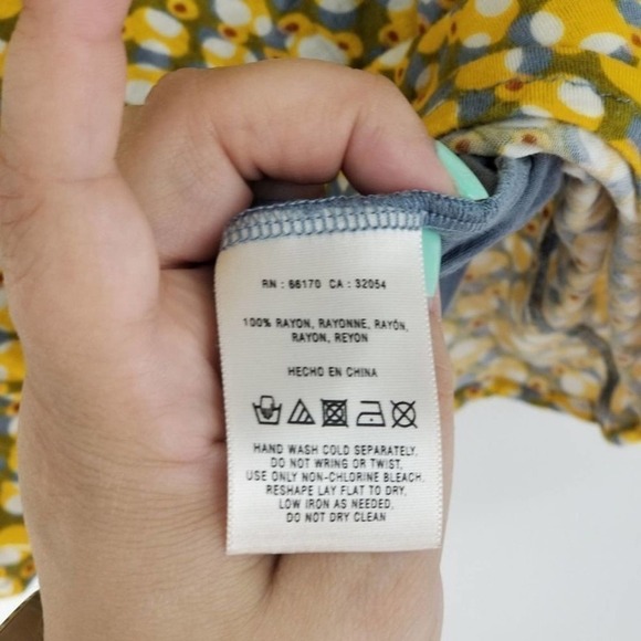 Anthropologie Meadow Rue Top XS Short Sleeve Polka Dot Cut Out Shirt Pullover - Picture 7 of 7